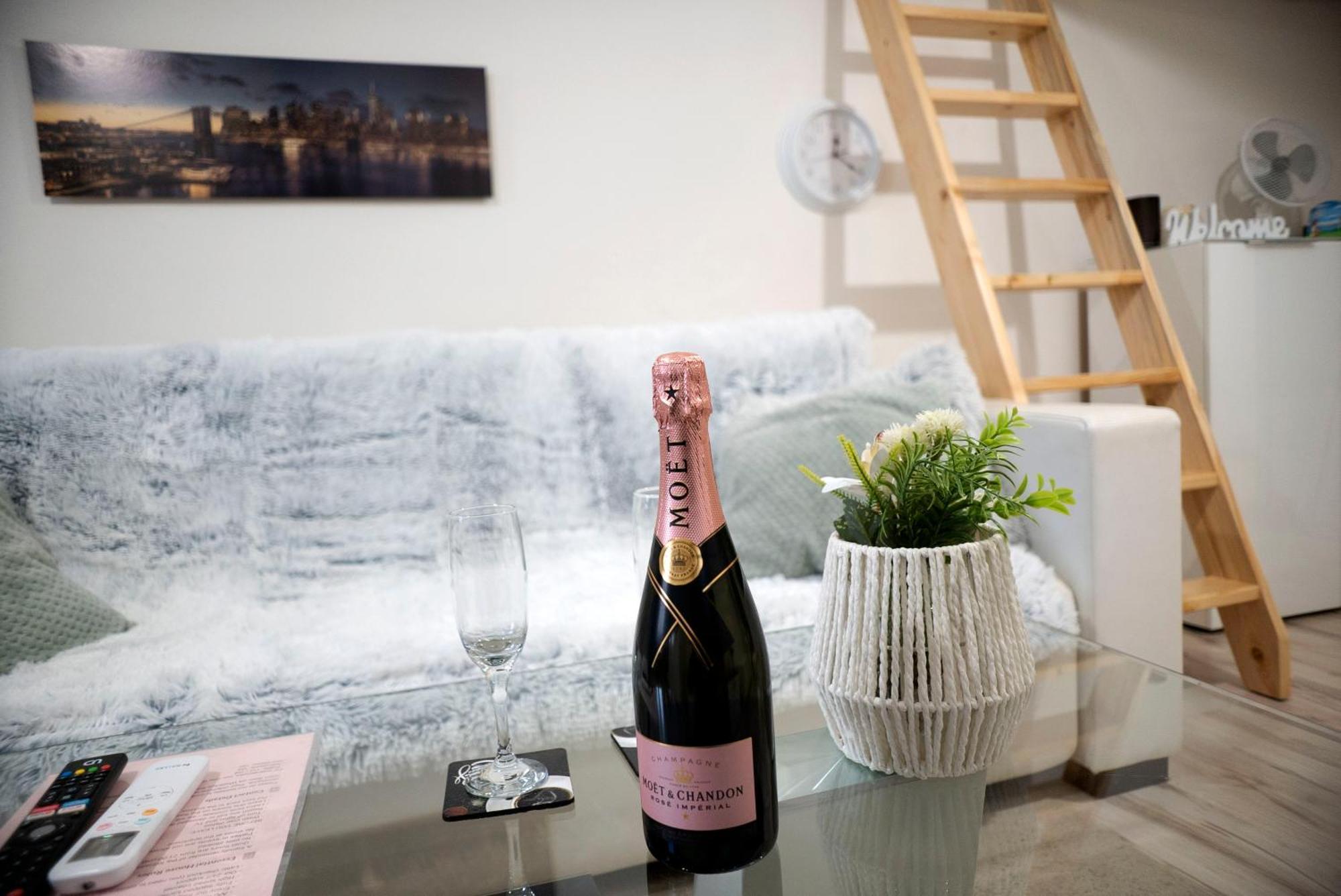 Appartamento New Stylish Place For Couple *